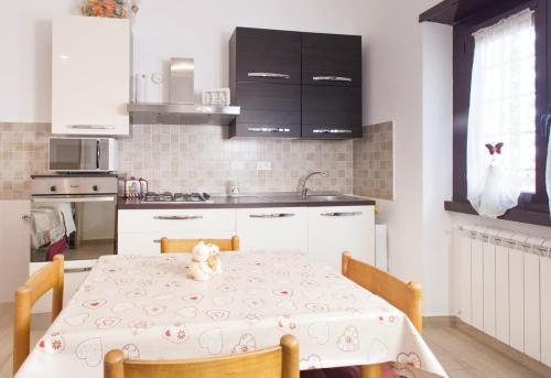 a-casa-di-paoletto-cucina-e1742911909684